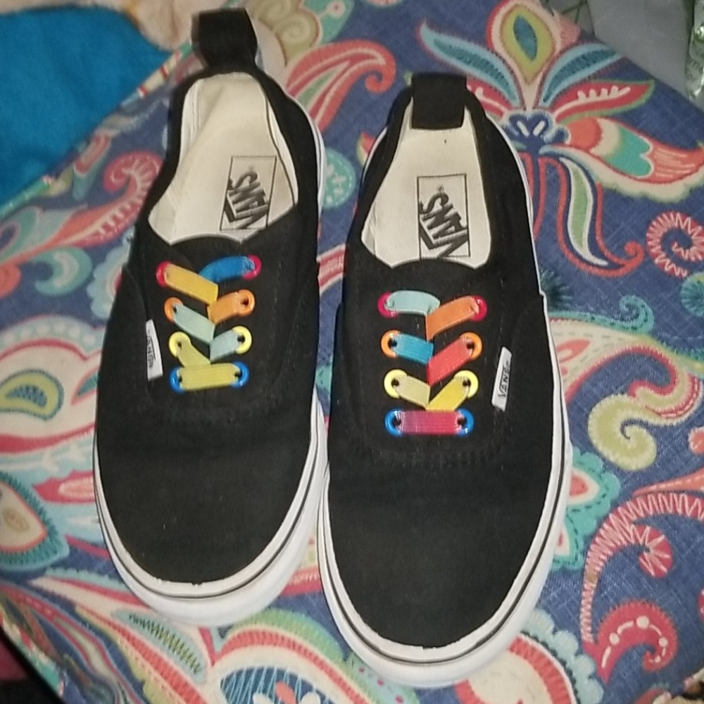 BLACK NO TIE VANS
